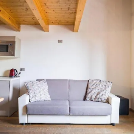 Lägenhet P&p Tiraboschi Bergamo