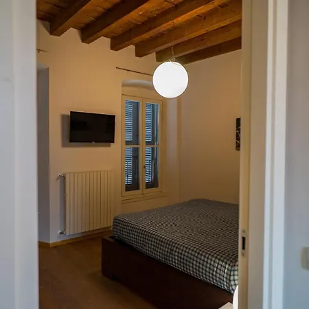 P&p Tiraboschi Apartamento Bérgamo
