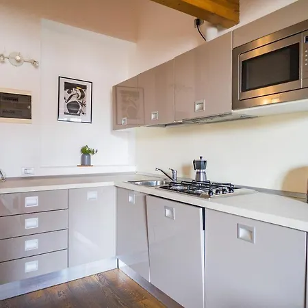 P&p Tiraboschi Apartment