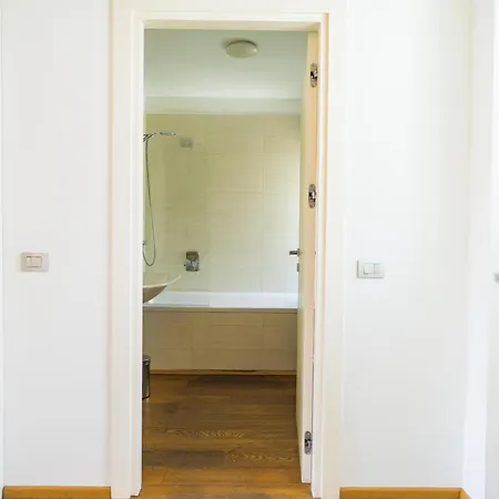 Apartment P&p Tiraboschi